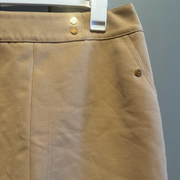 ❤️H&M - Tan/Camel Colored Mini Skirt (Size 4) - Picture 2 of 7